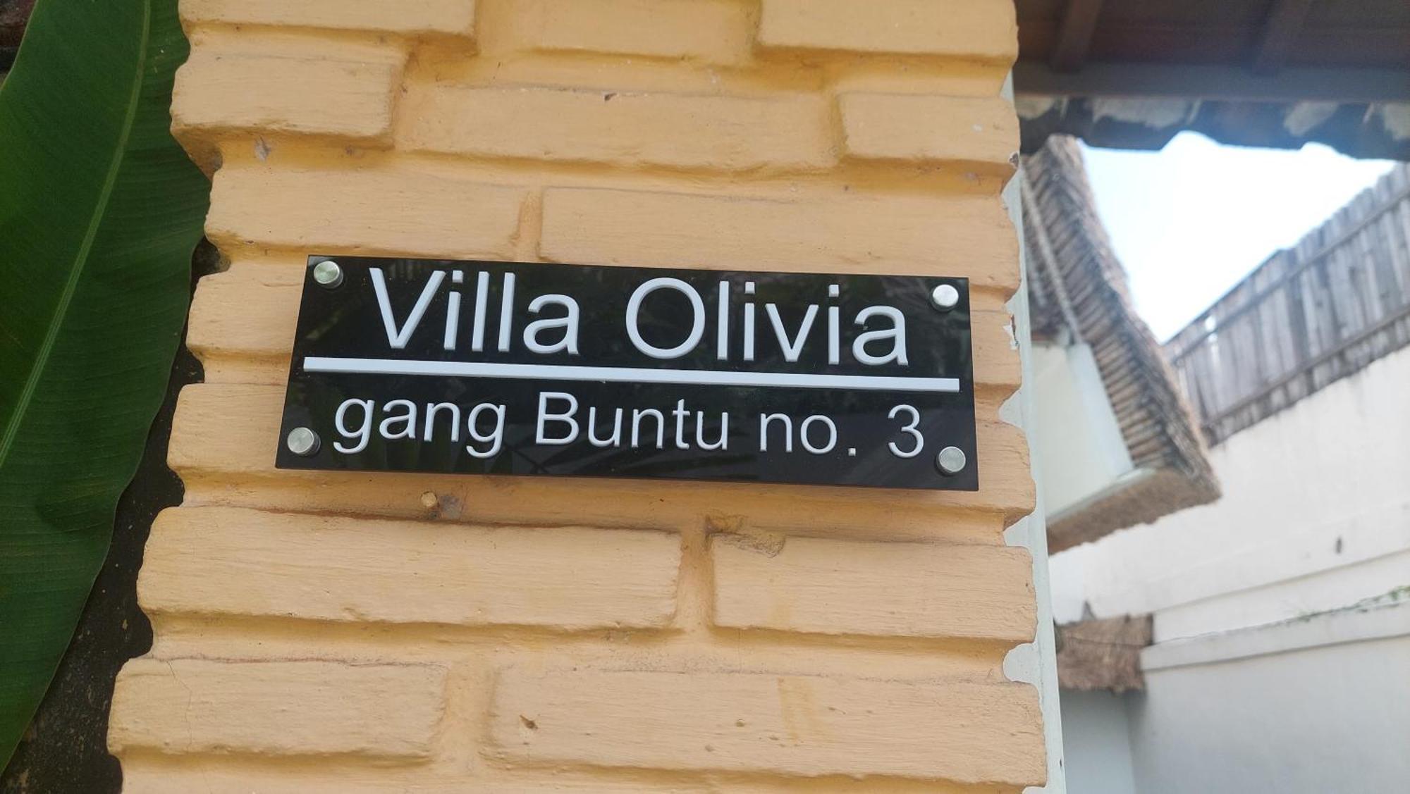 Olivia * Seminyak (Bali)